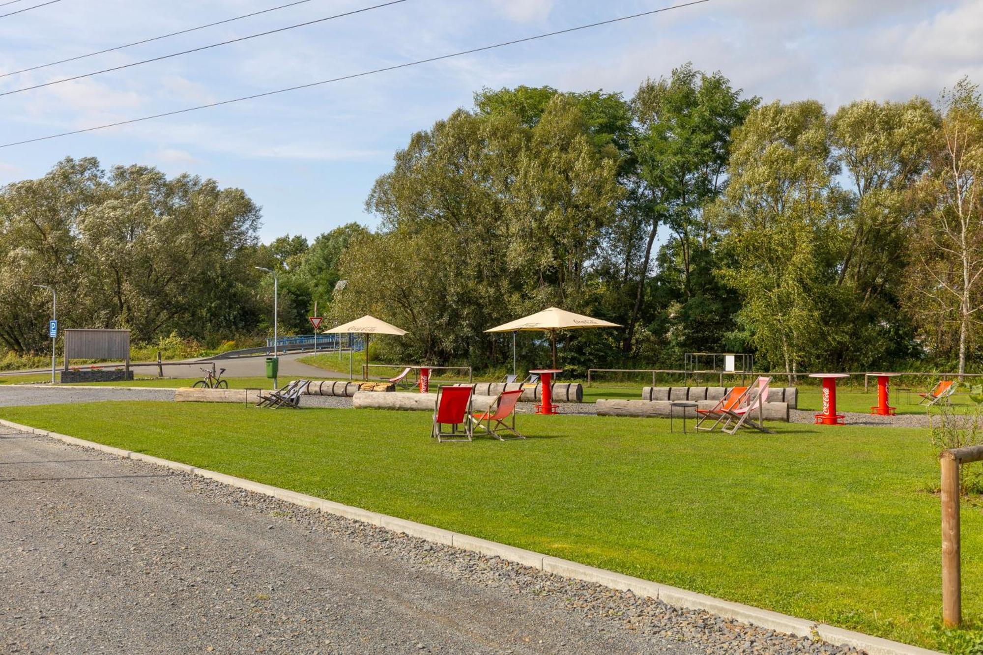 Sport Hotel Becva Valašské Meziříčí Buitenkant foto