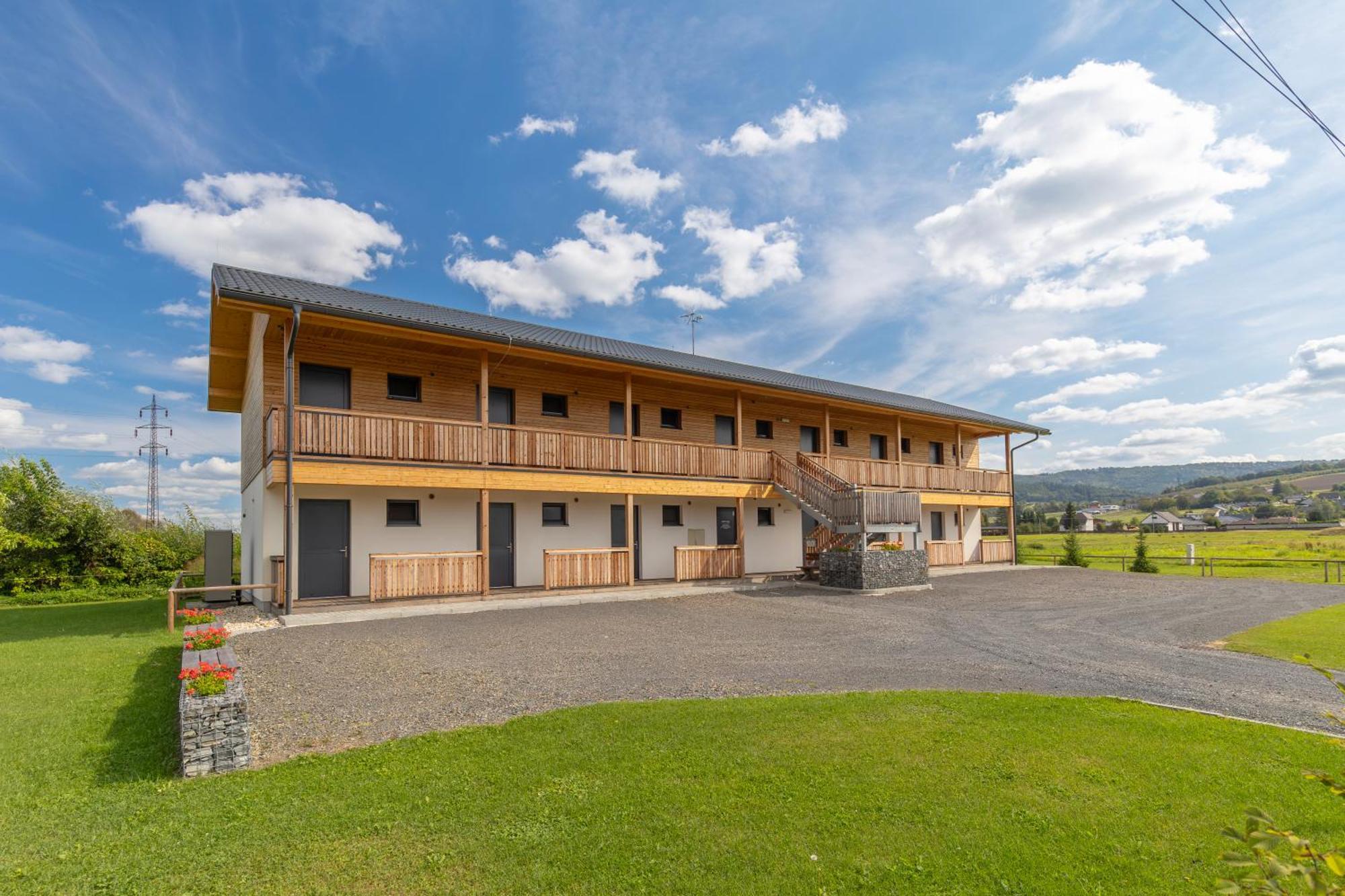 Sport Hotel Becva Valašské Meziříčí Buitenkant foto